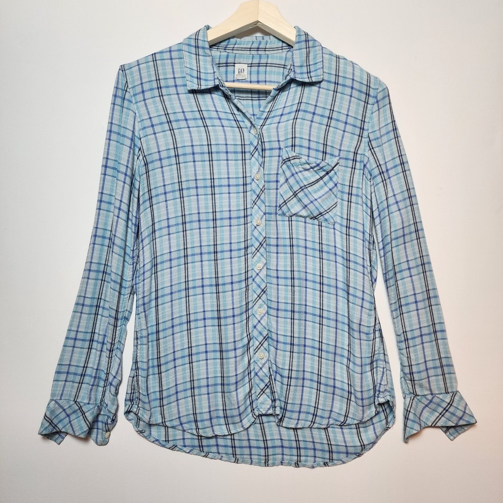 GAP Plaid Button Down Shirt Blue Long Sleeve Casual Collared Top Size Medium